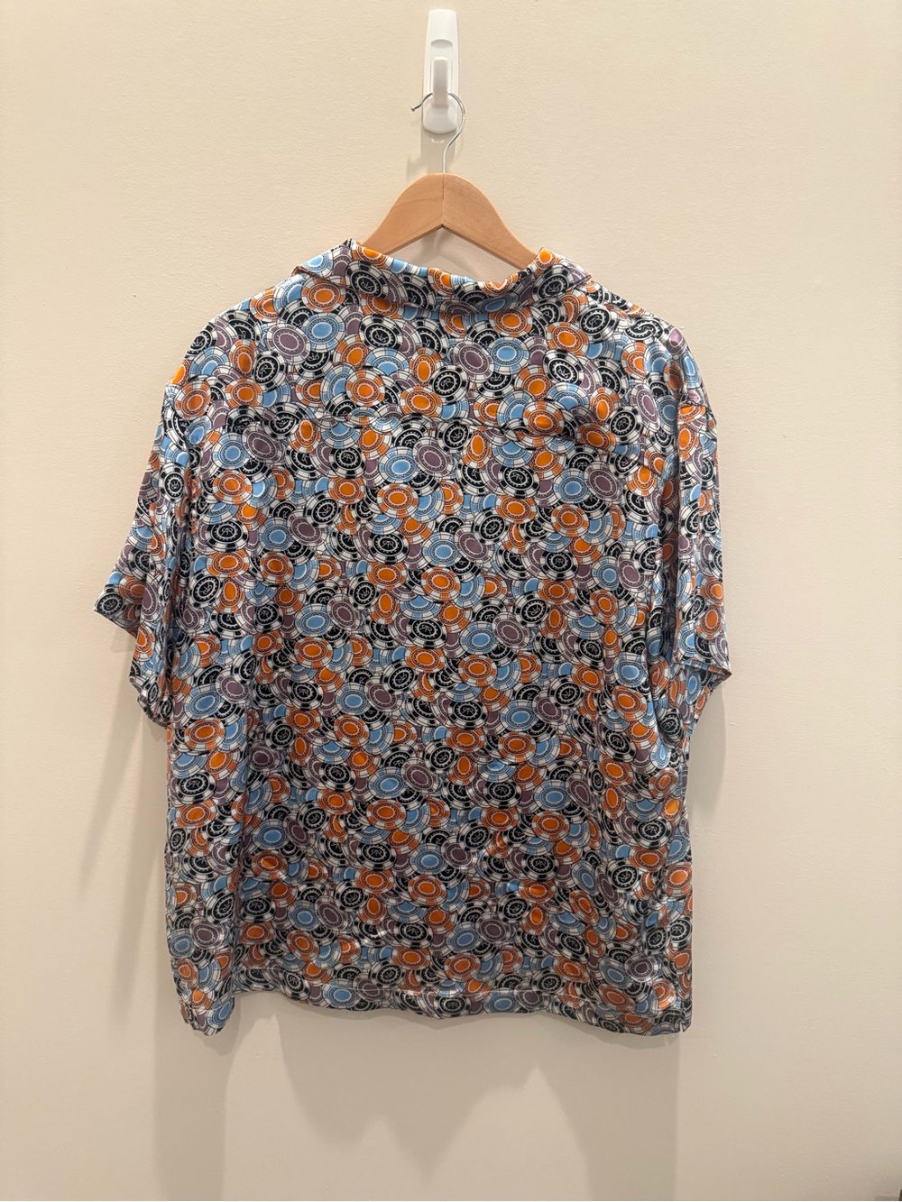 RTA Shirt Men’s Large Button Up Short Sleeve Silk Poker Chip Casino Vegas $595 - Picture 5 of 6